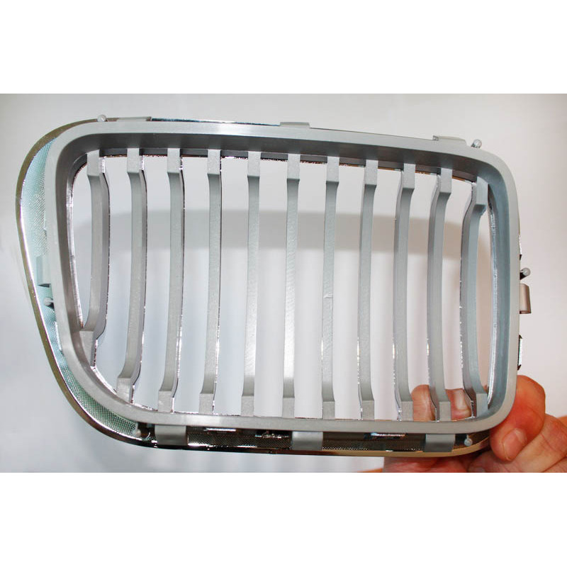 Решетка радиатора BMW E36 96-97 (хром+серебро)