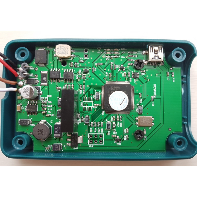 Эмулятор ADBlue 8 в 1 с датчиком NoX для грузовых авто. Зеленый корпус.