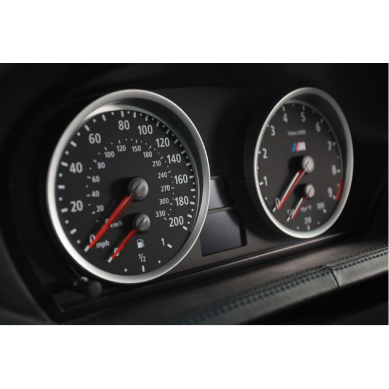 Кольца в приборную панель BMW E60