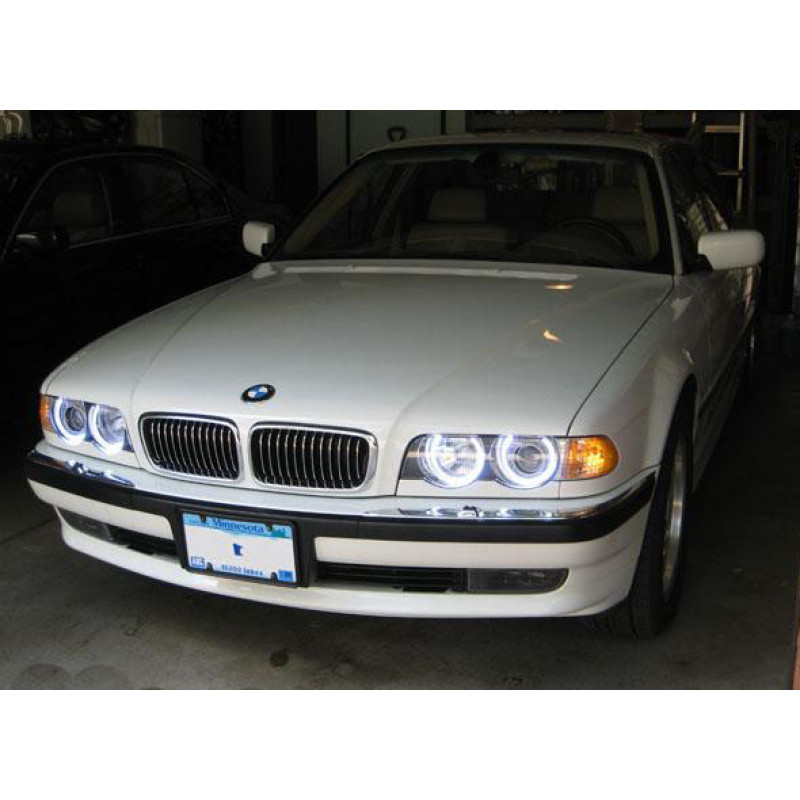 Ангельские глазки BMW E38 (CCFL angel eyes)