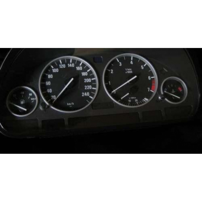 Кольца в приборную панель BMW E38/E39/X5