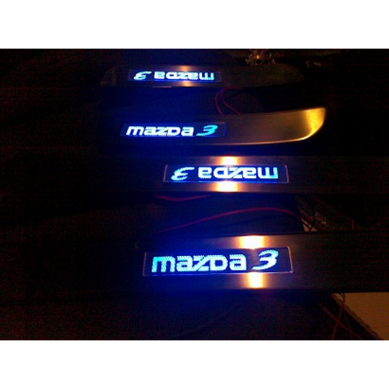 Накладки на пороги Mazda 3 с LED подсветкой