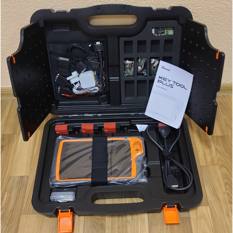 xHorse VVDI Key Tool Plus Pad Программатор ключей. Все в одном!